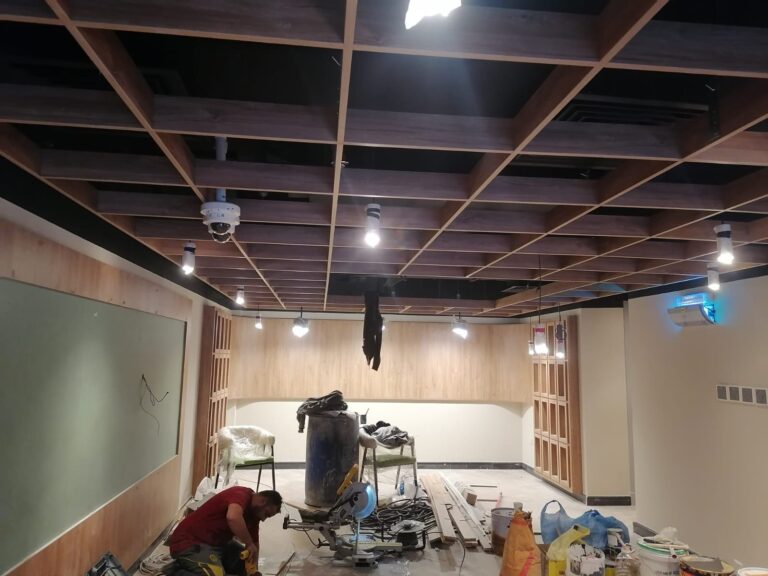 ديكور كافيهات في الرياض بتصميم عصري