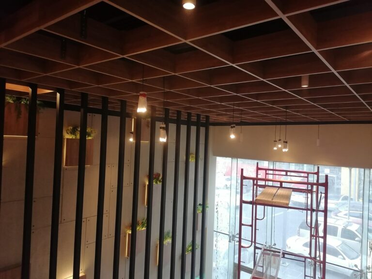 ديكور كافيهات في الرياض بتصميم عصري